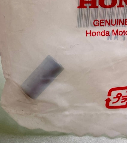 Honda 17257-MBA-000  Collar (4X12.5) New Genuine