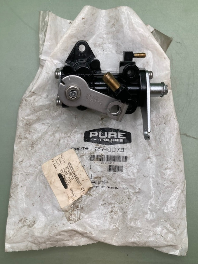 Polaris 2540073 Pump Oil New Genuine