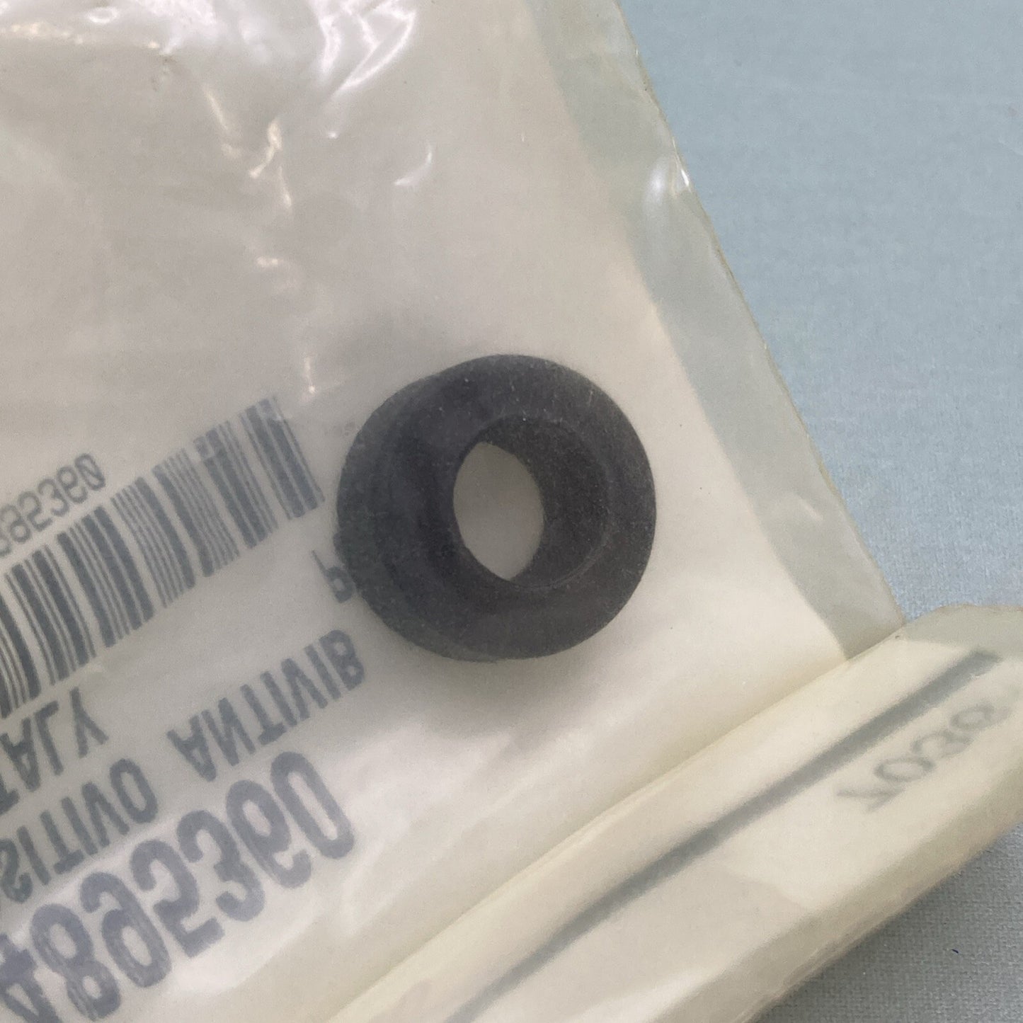 New Genuine Case 4895360 ELASTIQUE PLOT ISOLATOR