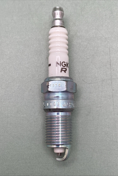 QTY 2 New Genuine NGK 2238 TR5 V-Power Spark Plug