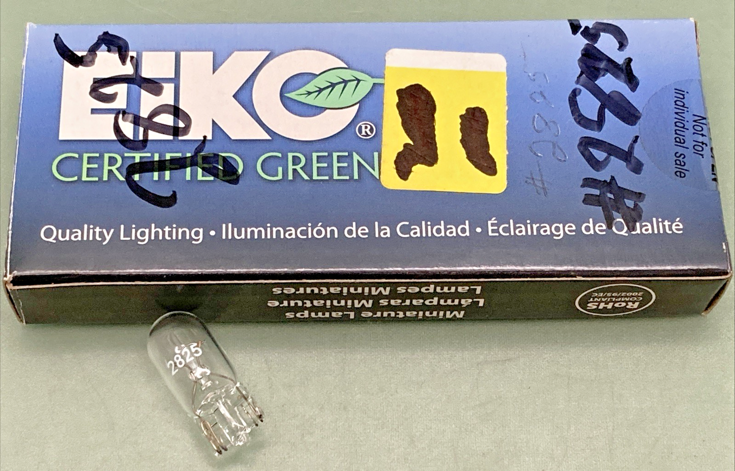QTY 2 New Genuine Eiko 2825 Miniature Auto Replacement Lamp
