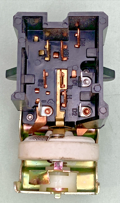 New Genuine Napa HL6663 Headlight Switch