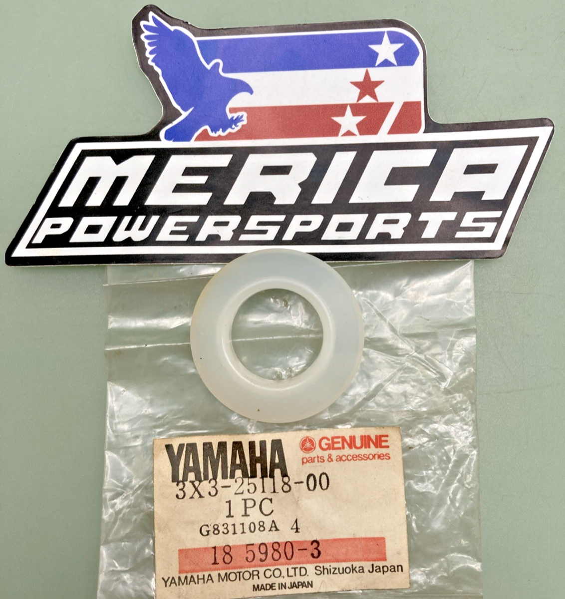 QTY 2 NEW GENUINE YAMAHA 3X3-25118-00 Cover, Hub, Dust