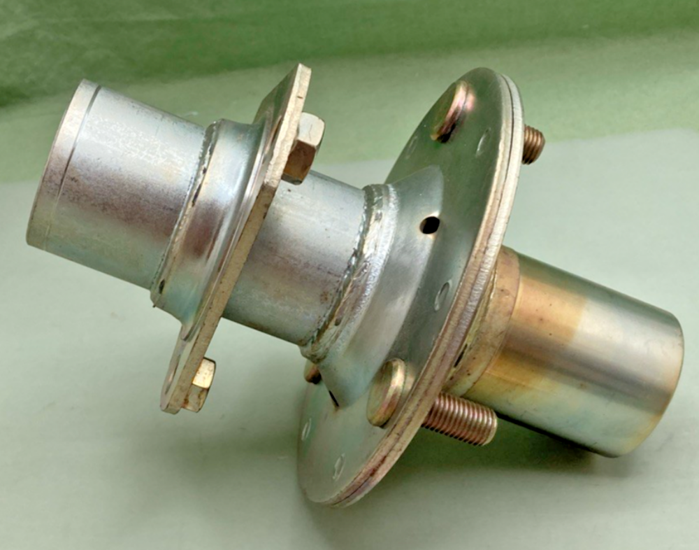 NEW GENUINE YAMAHA 29U-25111-00 Hub, Front