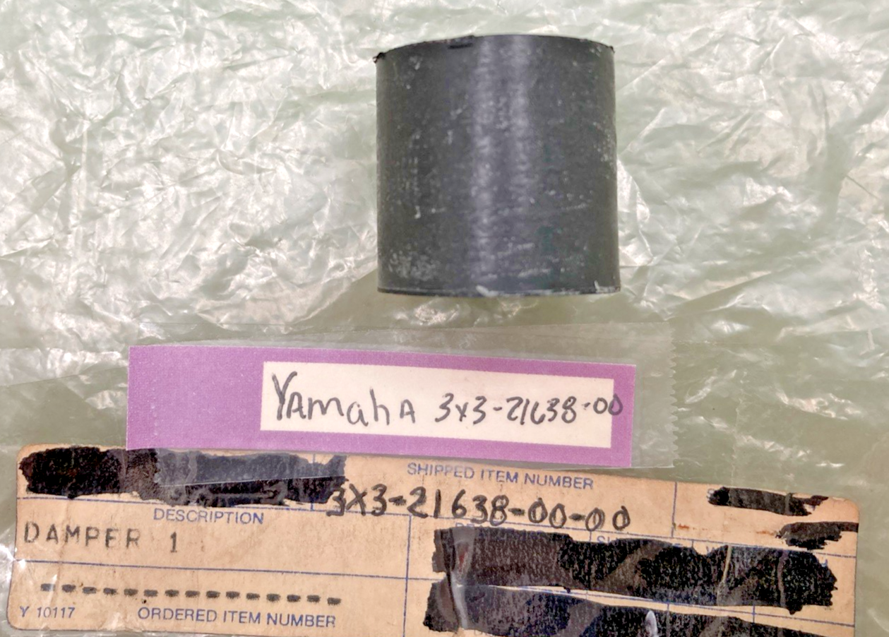 NEW REPLACES YAMAHA 3X3-21638-00 Damper 1