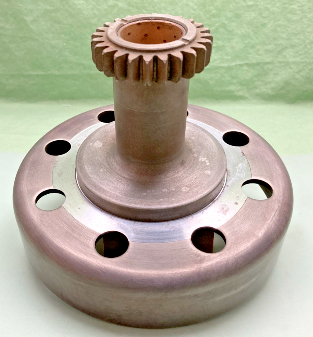 New Replaces YAMAHA 2HR-16611-03-00 Clutch Housing Comp