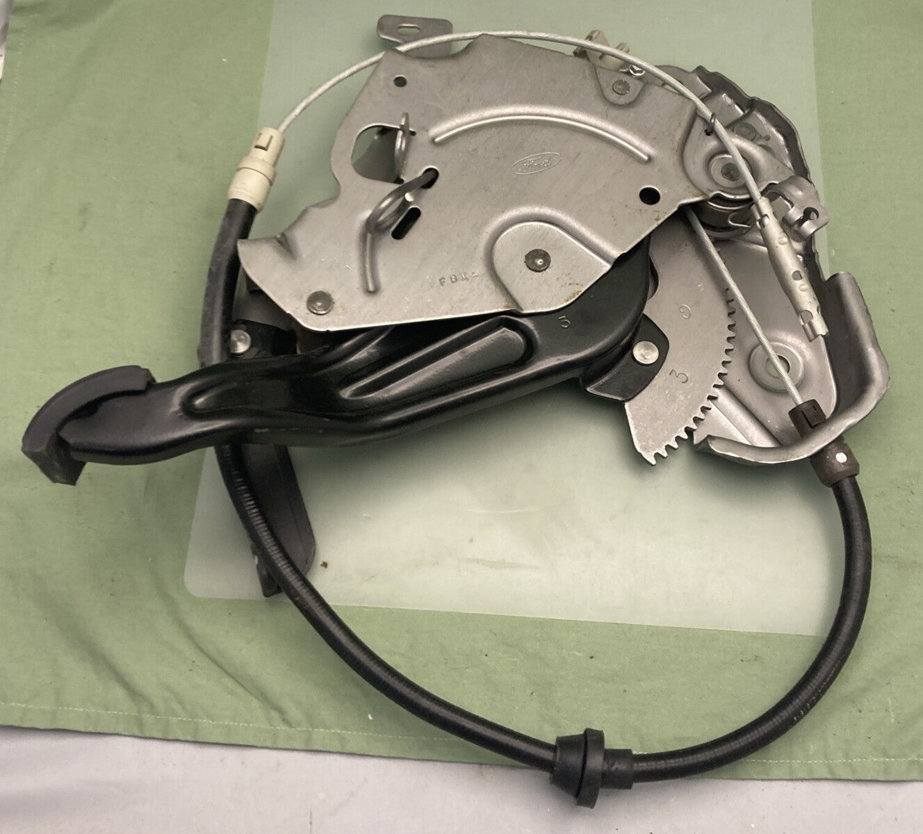 NEW GENUINE FORD BC34-2780-BP Emergency Parking Brake Pedal Hood Release Assy