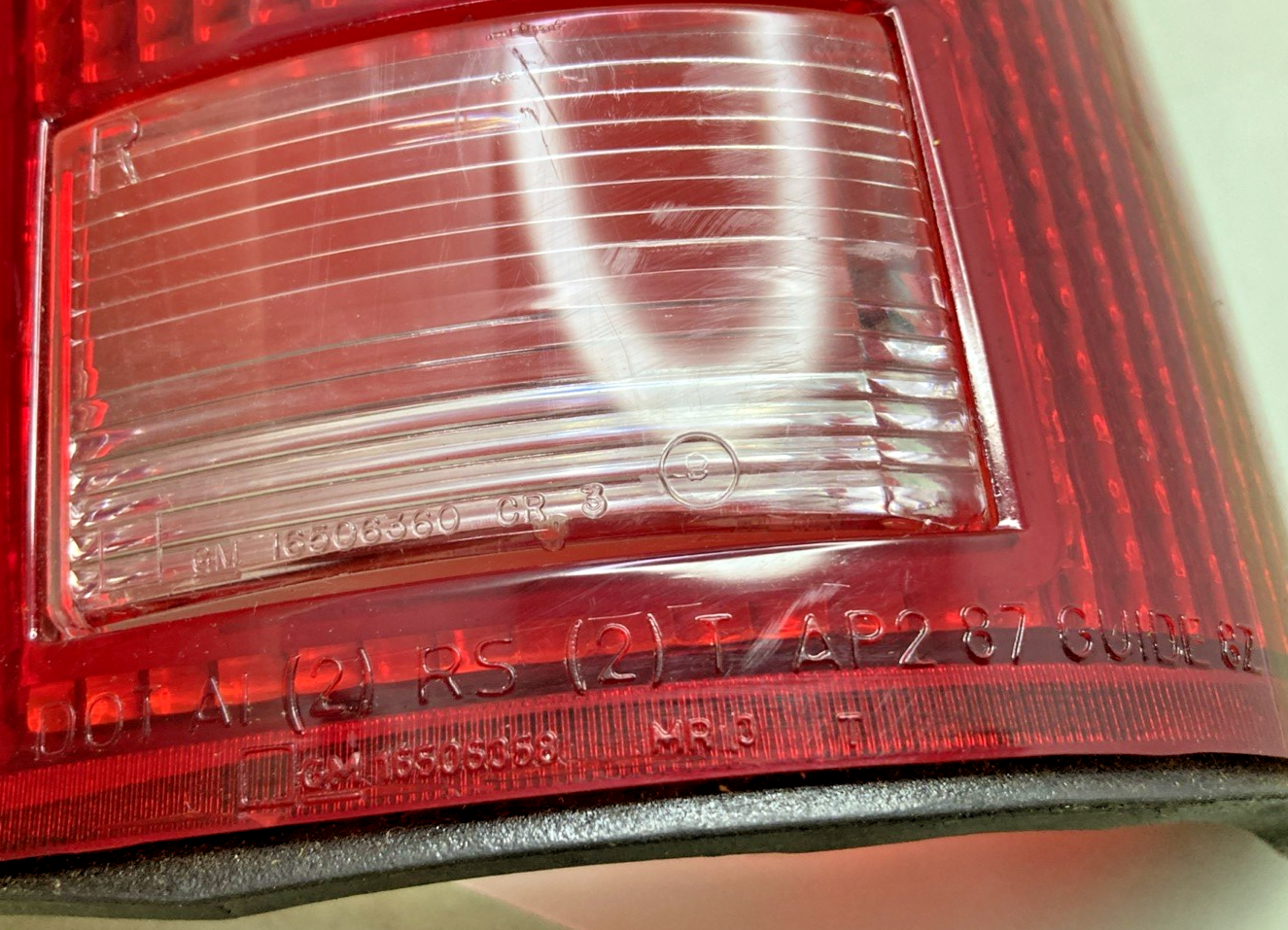 Genuine GM 16506362M Right Rear Tail Light Lens