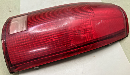 Genuine GM 16506350 Right Tail Light