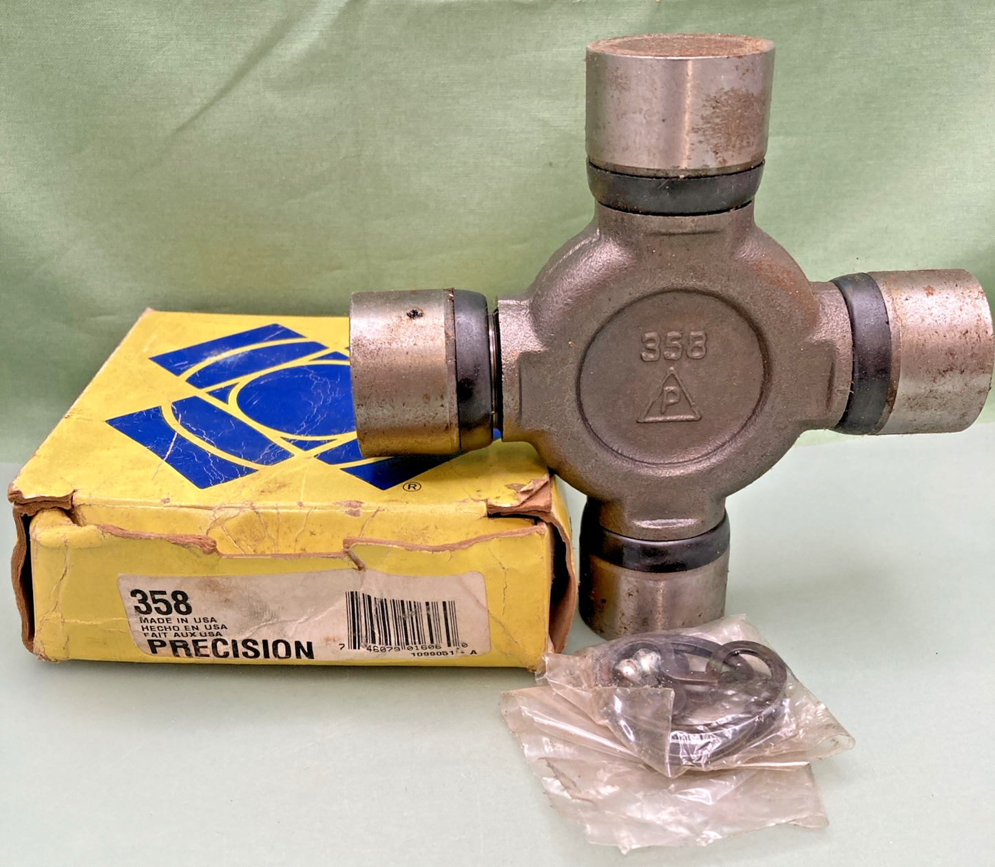 New Genuine Precision 358 Universal Rear Joint