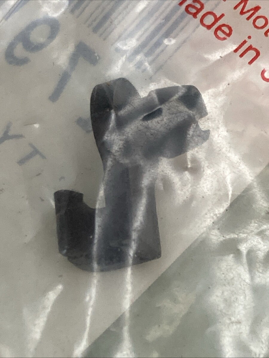 New Genuine Honda 17957-ZV4-000 Bush, Linkage