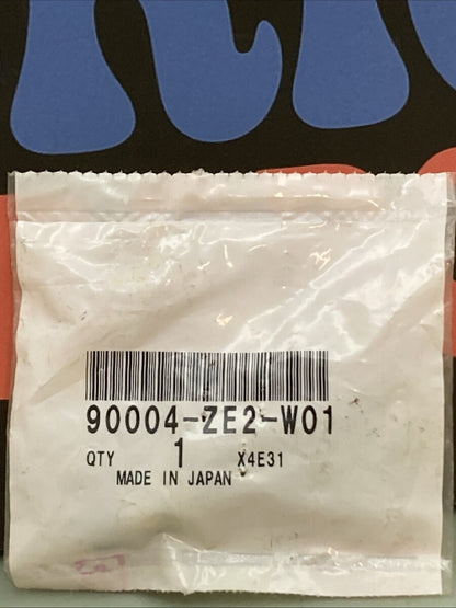 QTY 2 New Genuine Honda 90004-ZE2-W01 Screw, Center