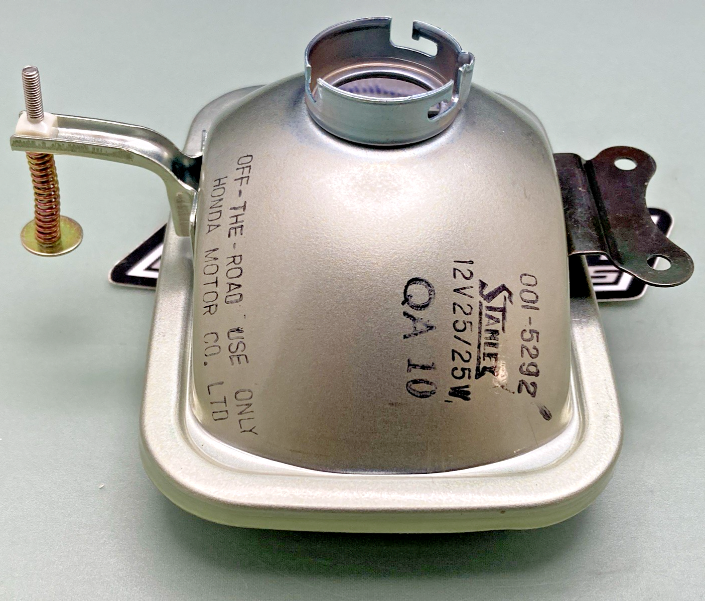 New Genuine Honda 33120-HF1-670 Headlight Unit