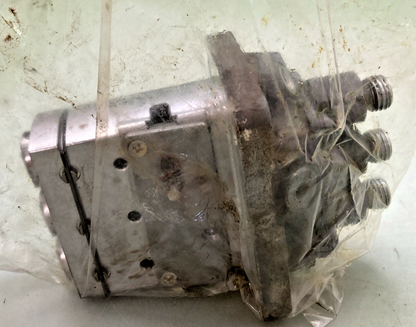 New Genuine Kubota 16006-51012 Injection Pump Assy