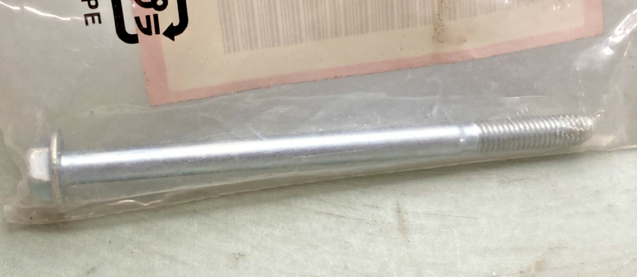 New Genuine Honda 90004-Z0D-000 Bolt