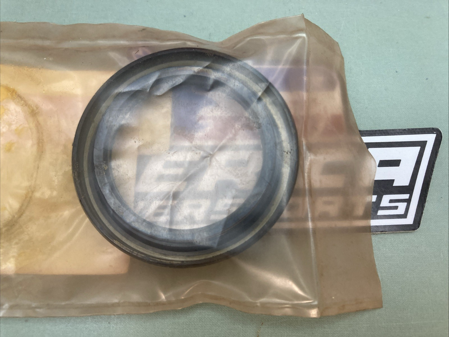 New Genuine Honda 91209-HN8-003 Dust Seal (42X59x6)