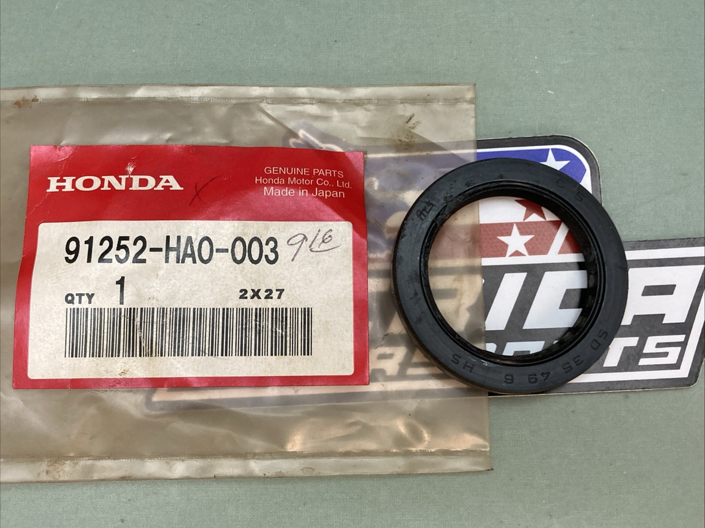 New Genuine Honda 91252-HA0-003 Oil Seal (35X49x6)