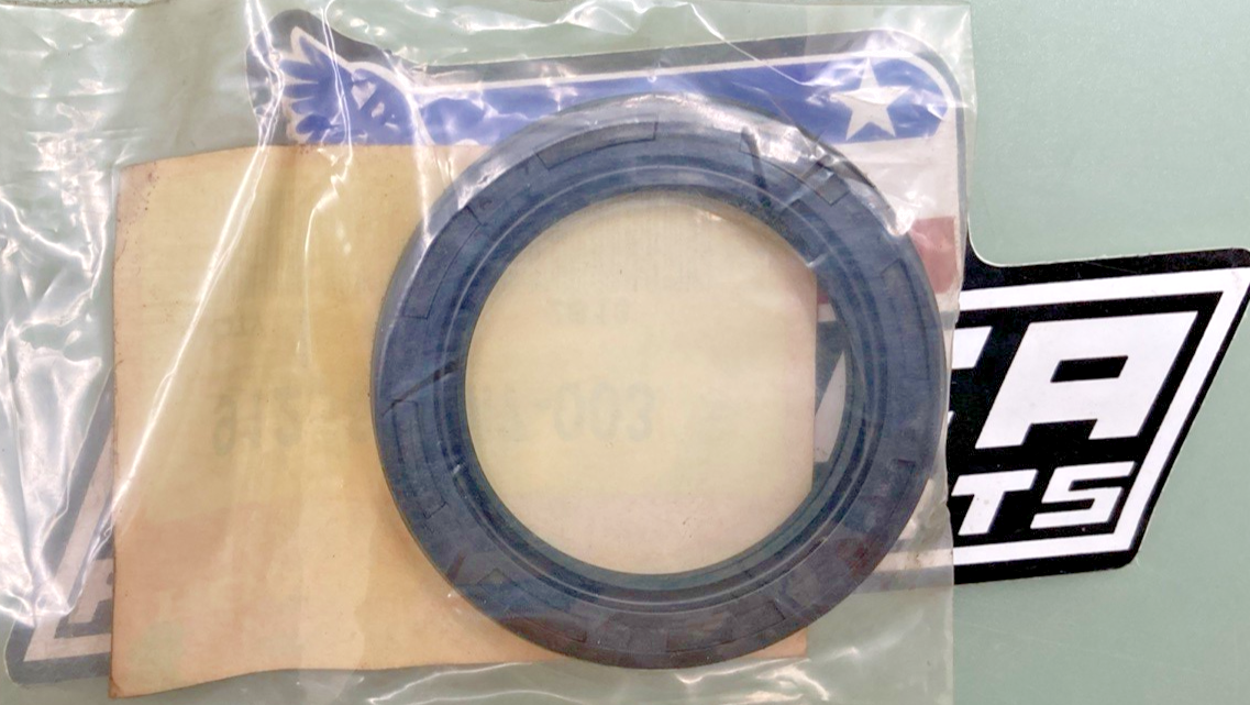 New Genuine Honda 91256-HM7-003 Dust Seal (38X55x6)