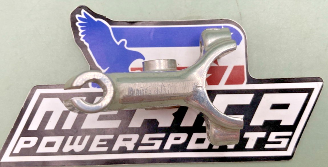 New Genuine Honda 53172-958-000 BRACKET, HANDLEBAR