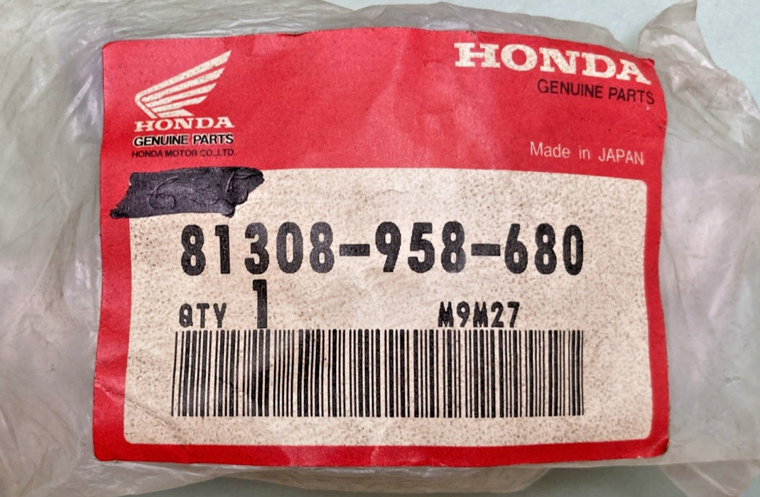 New Genuine Honda 81308-958-680 Spacer Sub-Carrier
