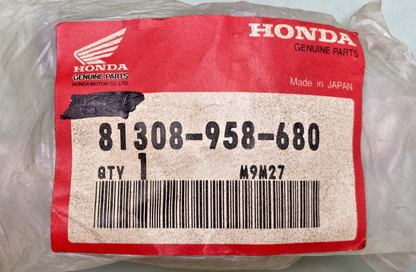 New Genuine Honda 81308-958-680 Spacer Sub-Carrier