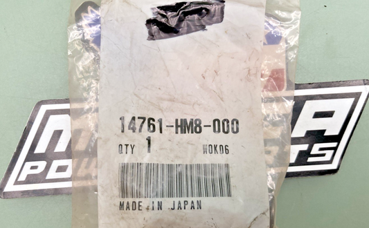 New Genuine Honda 14761-HM8-000 Spring, Valve