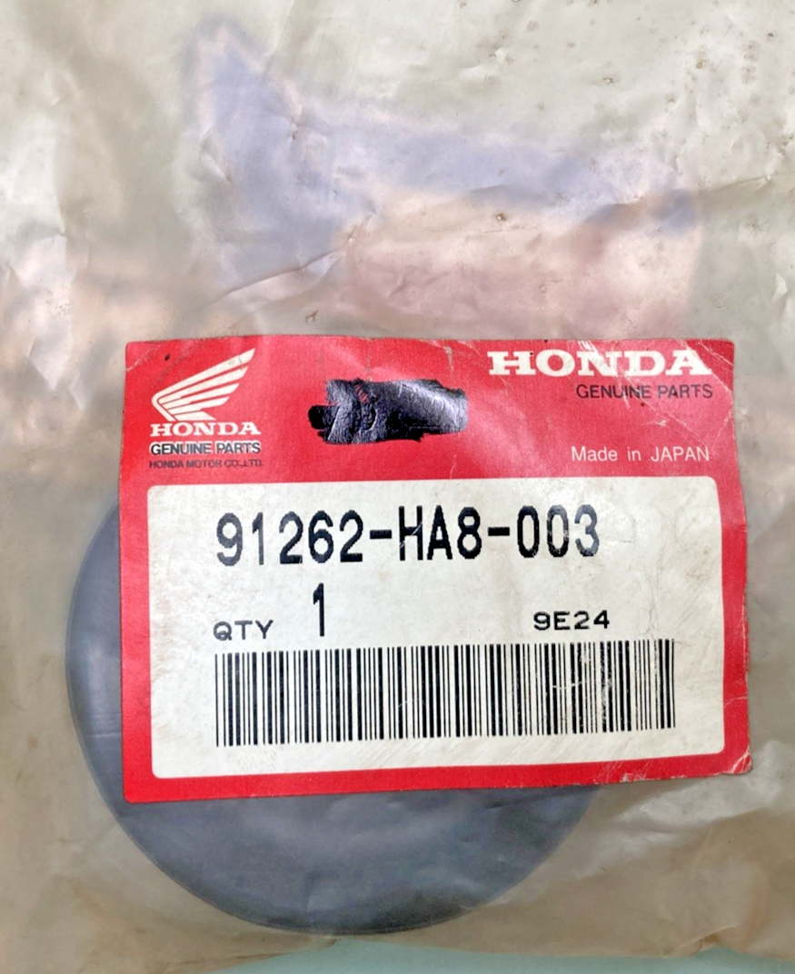 New Genuine Honda 91262-HA8-003 Dust Seal