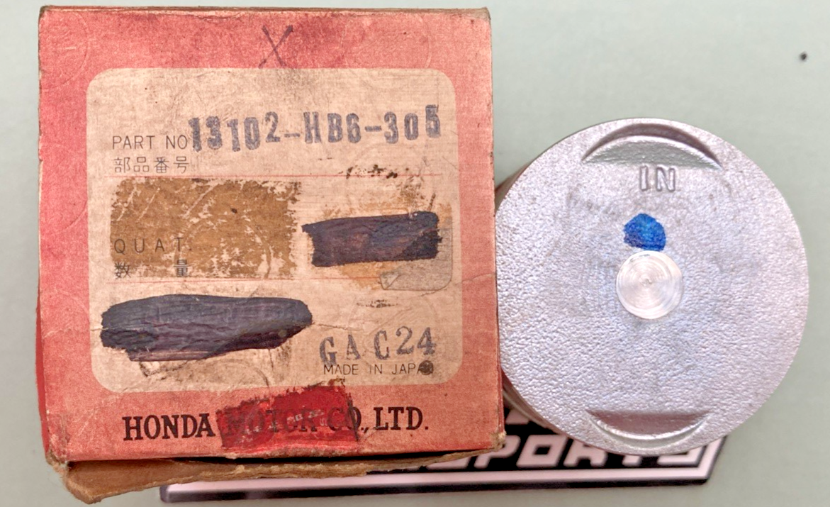 New Genuine Honda 13102-HB3-305 Piston (OS) (0.25), Replaces: 13102-HF1-670