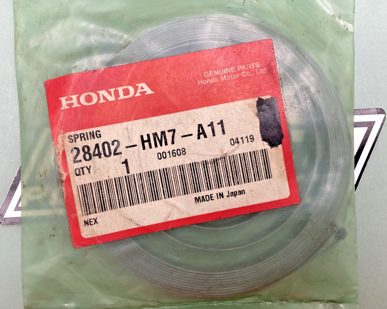 New Genuine Honda 28402-HM7-A11 Spring