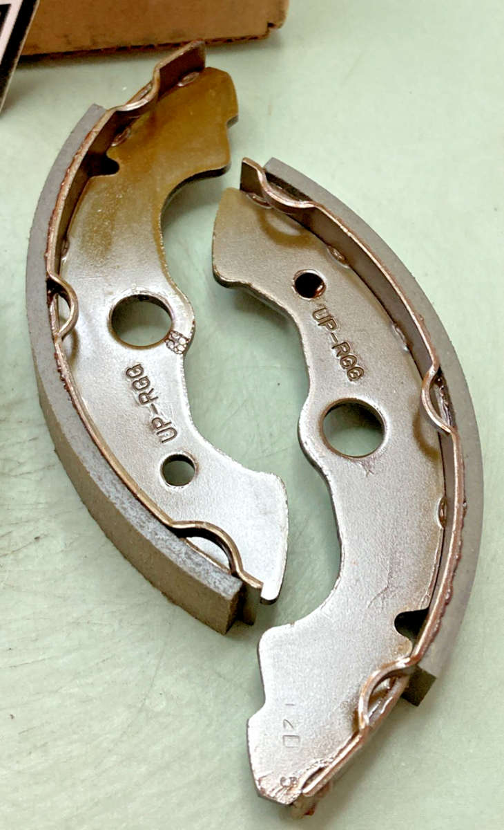 New Genuine Honda 06450-HN0-A00 Brake Shoe Set