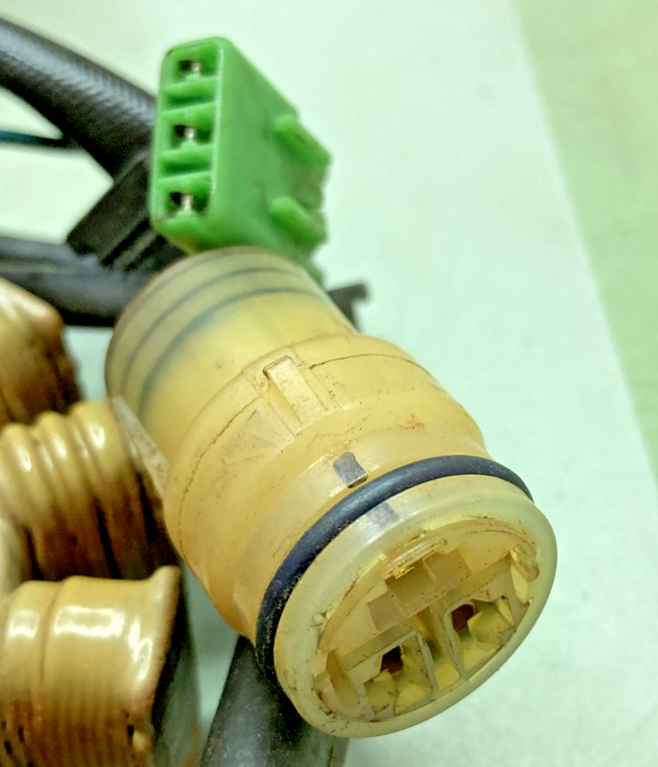 New Genuine Honda 31120-HC4-004 Stator