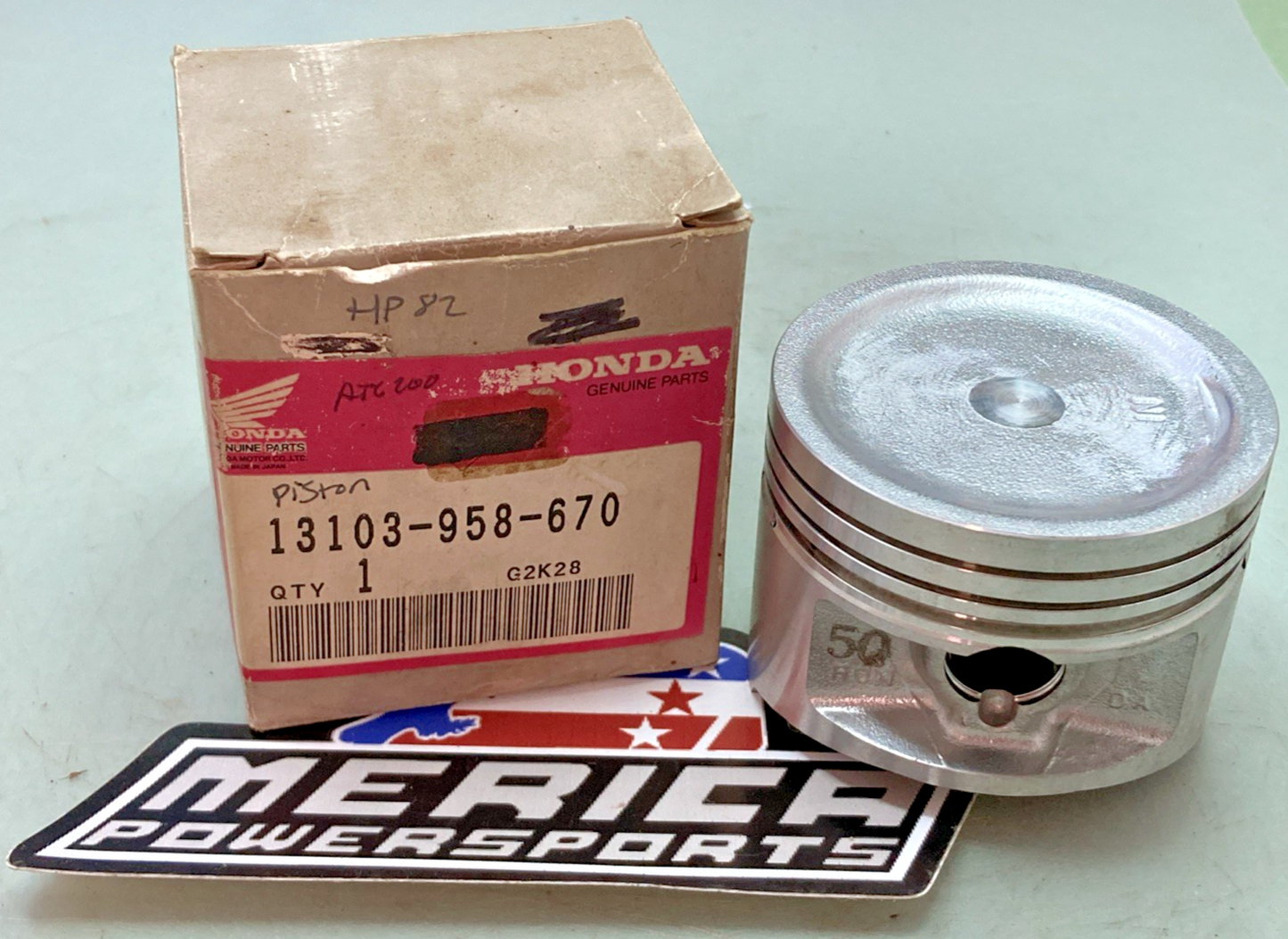 New Genuine Honda 13103-958-670 Piston