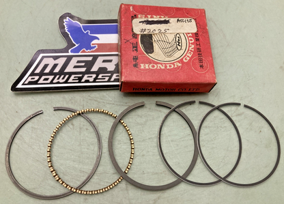 New Genuine Honda 13012-HB6-305 Piston Ring Set