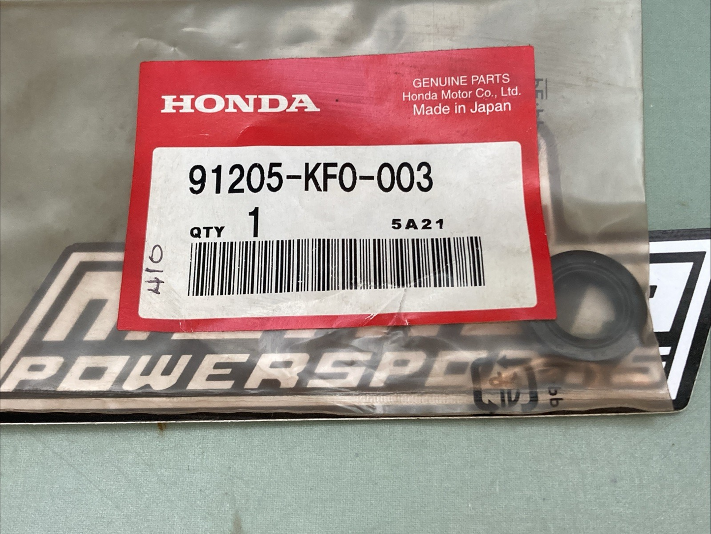 New Genuine Honda 91205-KF0-003 Oil Seal (12X20x5)