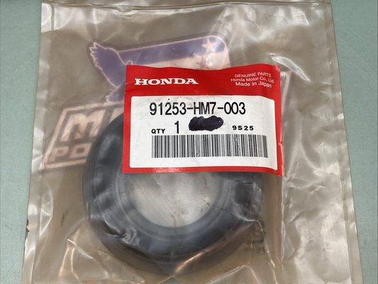 New Genuine Honda 91253-HM7-003 Dust Seal (41X76x19)