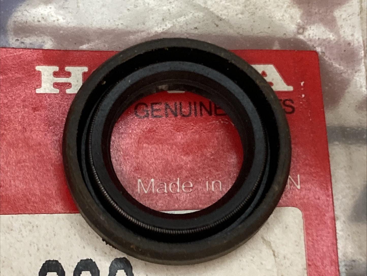 New Genuine Honda 91203-KK3-830 Oil Seal (14X22x5)