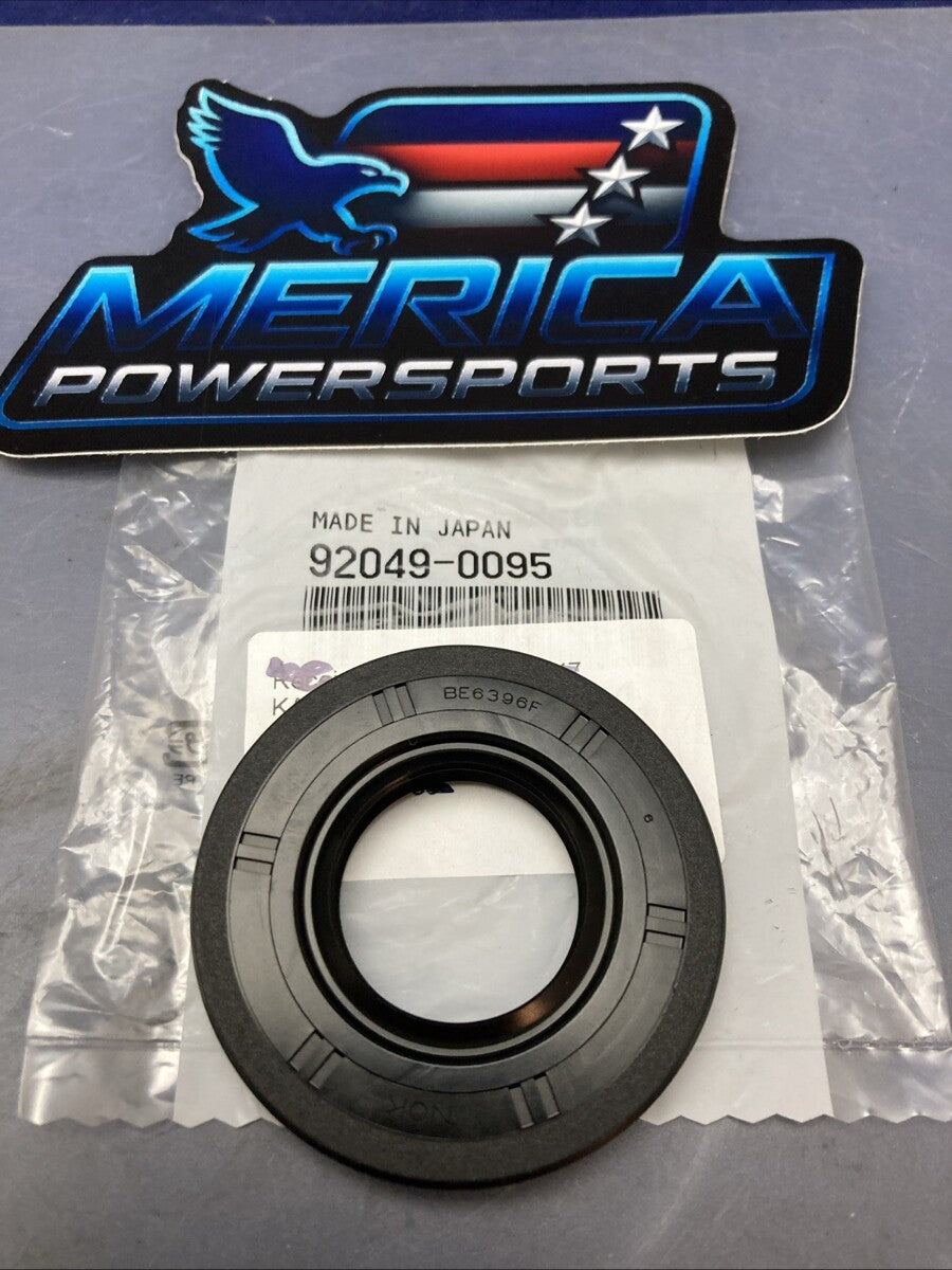 NEW GENUINE KAWASAKI 92049-0095 BEVEL GEAR OIL SEAL
