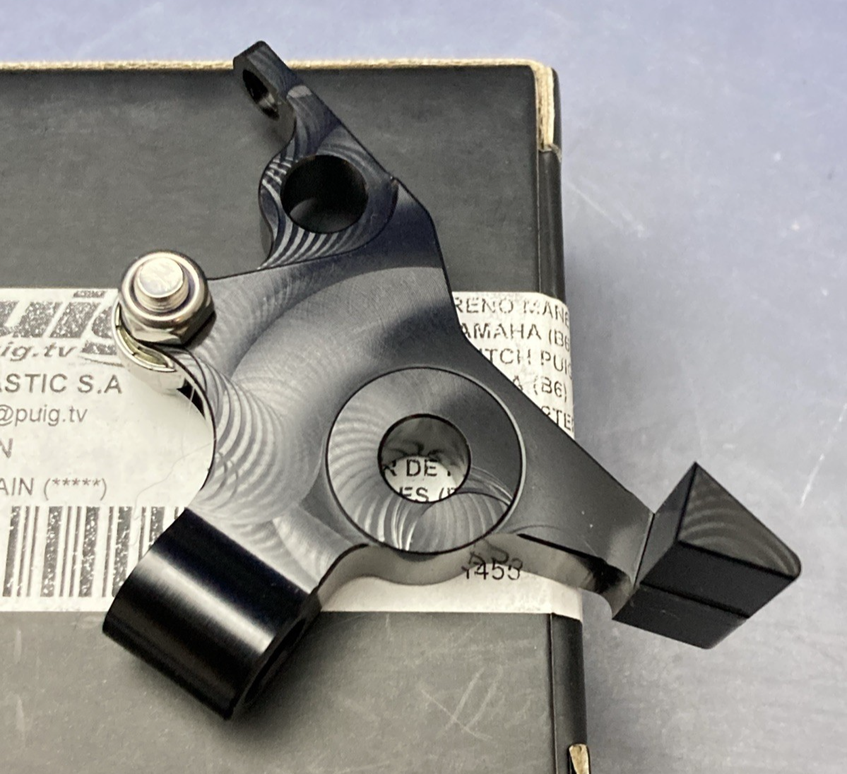 NEW GENUINE PUIG 5462N BRAKE LEVER MOUNT