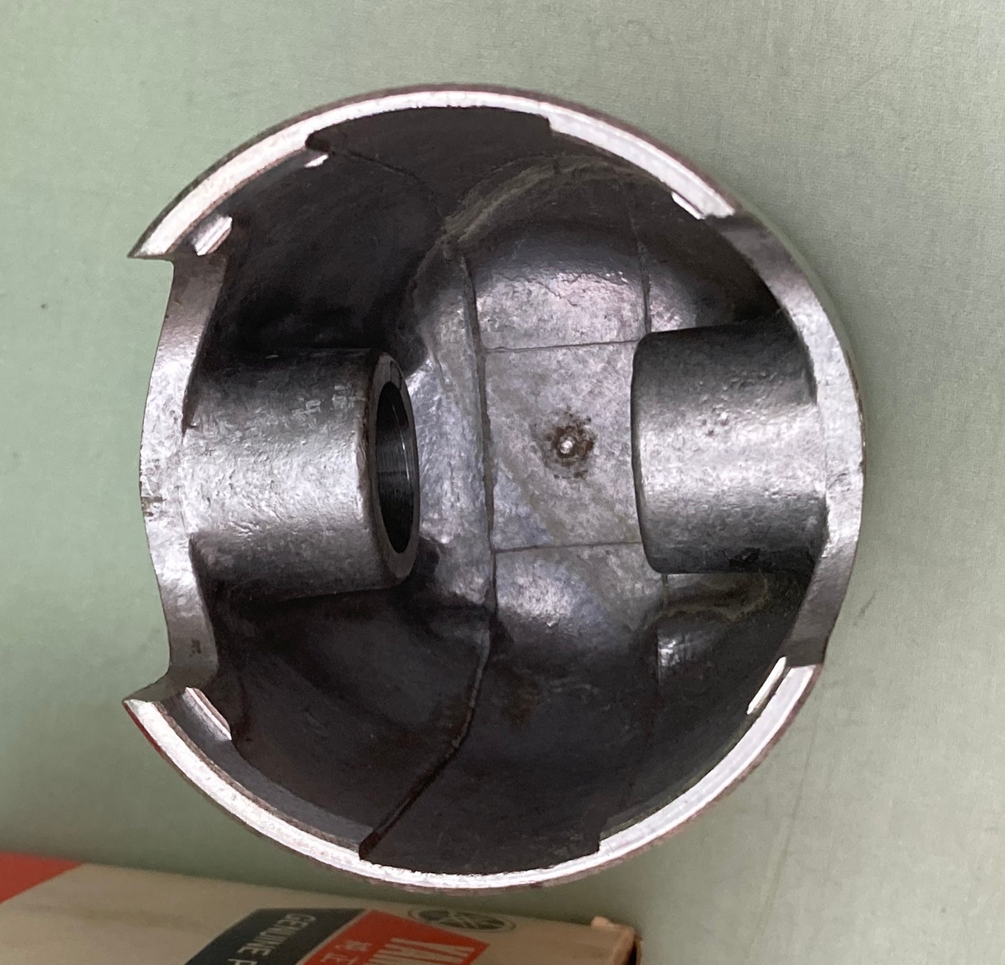 New Genuine Yamaha 278-11635-09 Piston 1 O/S 0.25