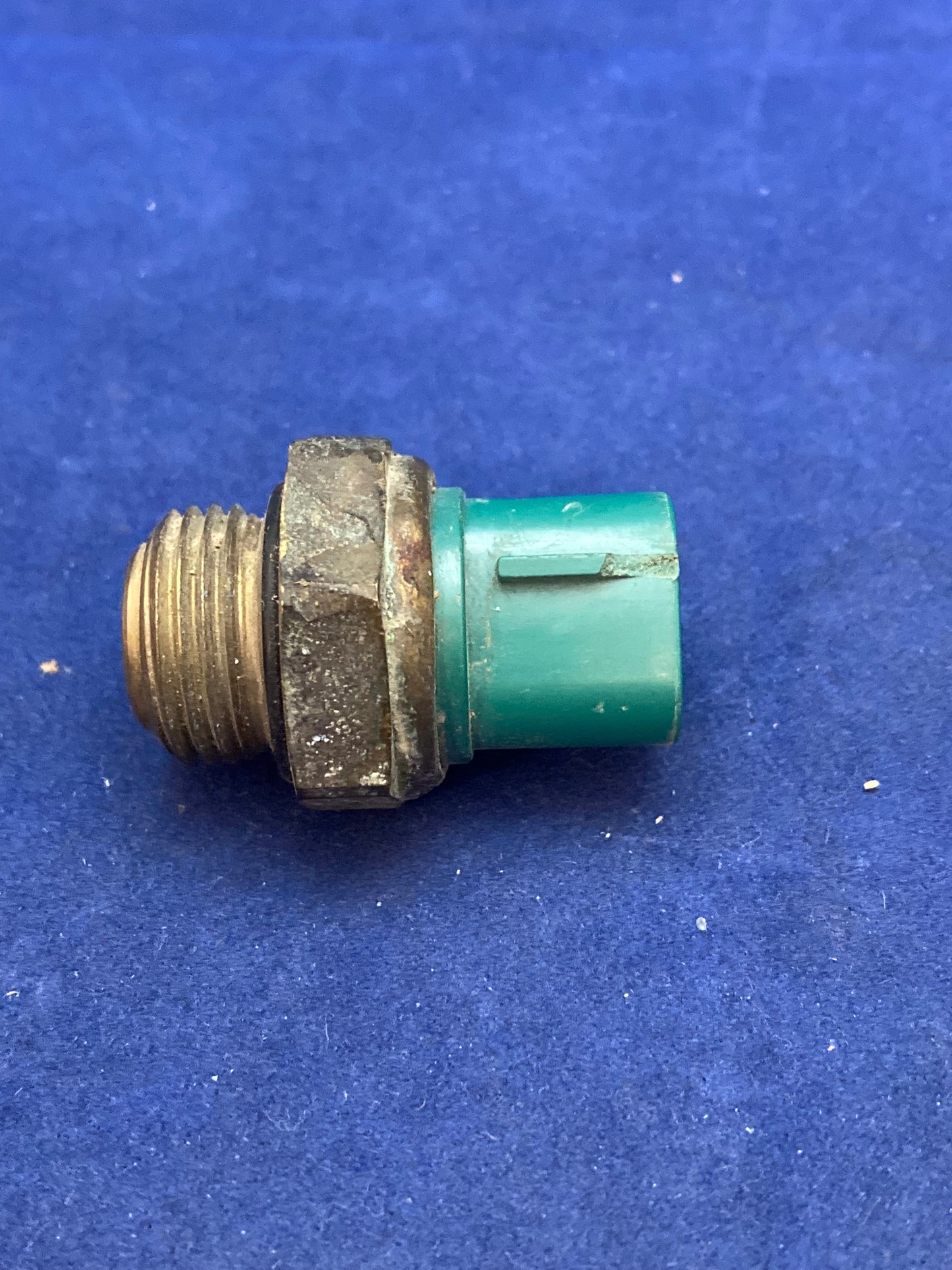 NEW GENUINE SUZUKI 17680-50F70 SWITCH, RADIATOR FAN QuadRunner LT-F500 1998-2008