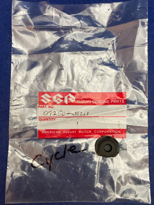 New Genuine Suzuki 09250-10011 Crankcase Cap