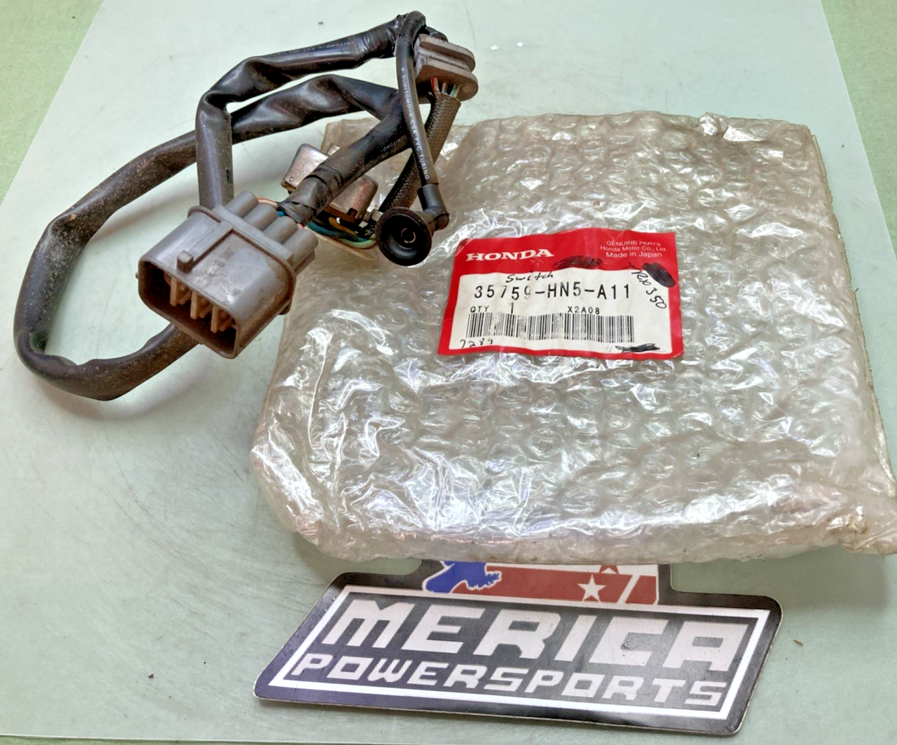 New Genuine Honda 35759-HN5-A11 Switch Assembly Change