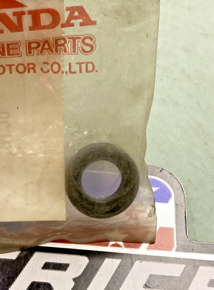 New Genuine Honda 91201-427-003 Oil Seal