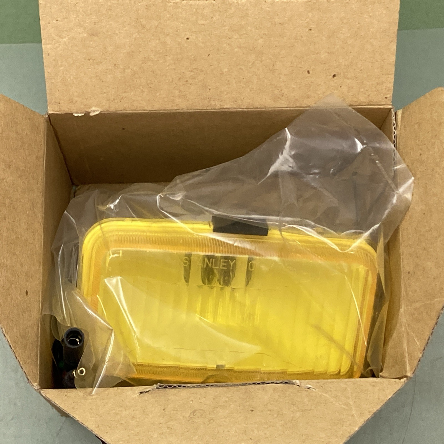 New Genuine Honda 33250-HA7-671 Left Light