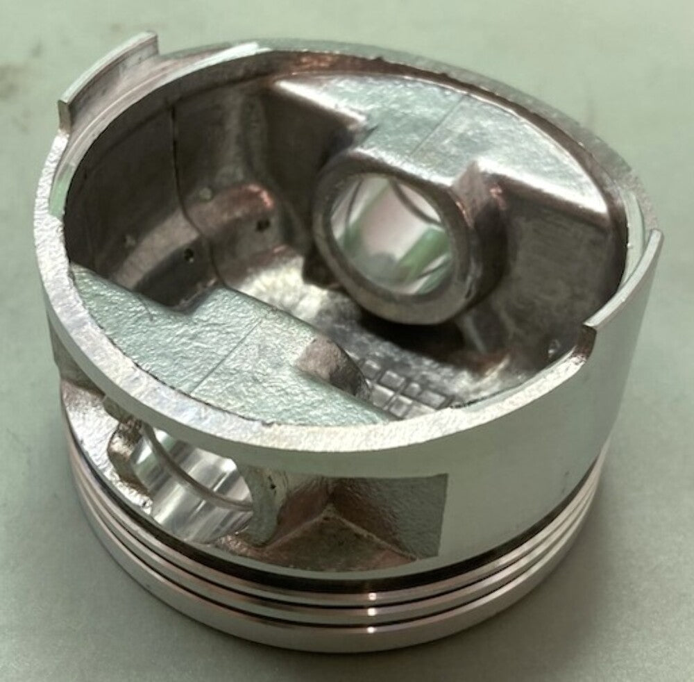 New Genuine Merica 180CC Piston with Rings