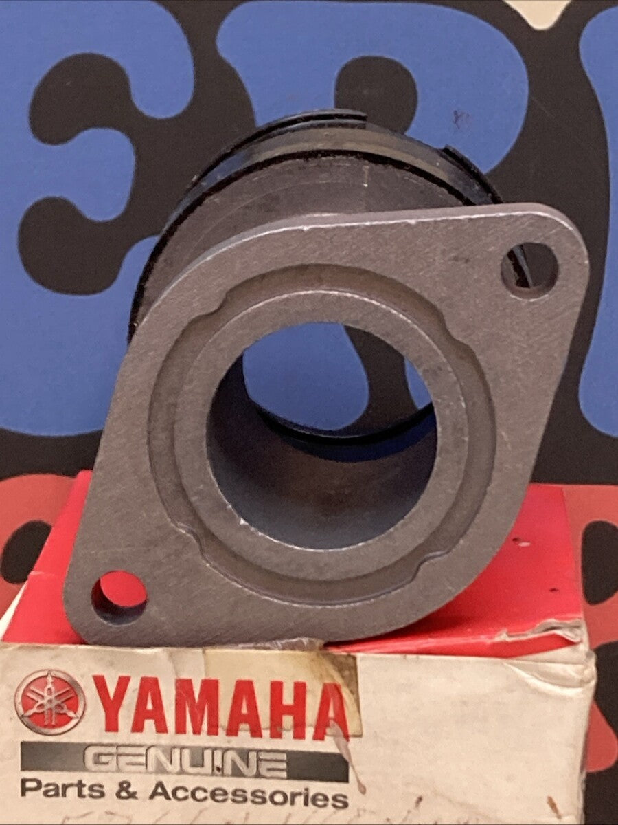New Genuine Yamaha 4XE-13586-00 Joint, Carburetor