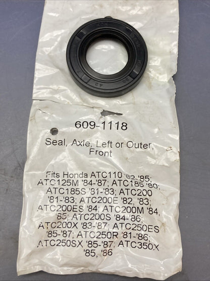 NEW GENUINE N2 609-1118 SEAL, AXLE