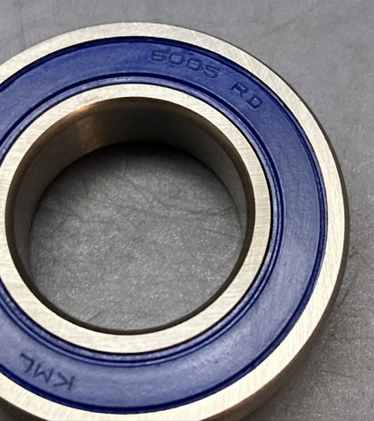 NEW GENUINE KML 6005RD Standard Precision Single Row Deep Groove Ball Bearing