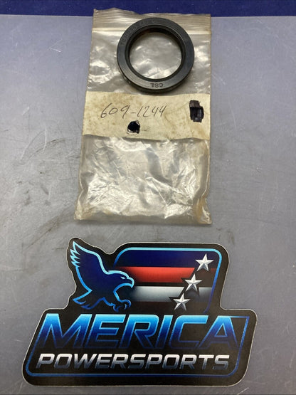 NEW REPLACES TC 609-1244 Oil Seal, 35 x 49 x 6