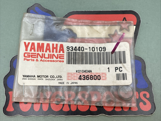 New Genuine Yamaha 93440-10109 Circlip, Outer